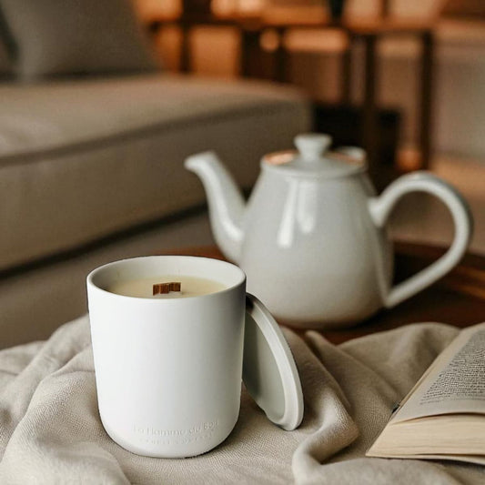 Warmth & Whispers- Soy Woodwick Candle